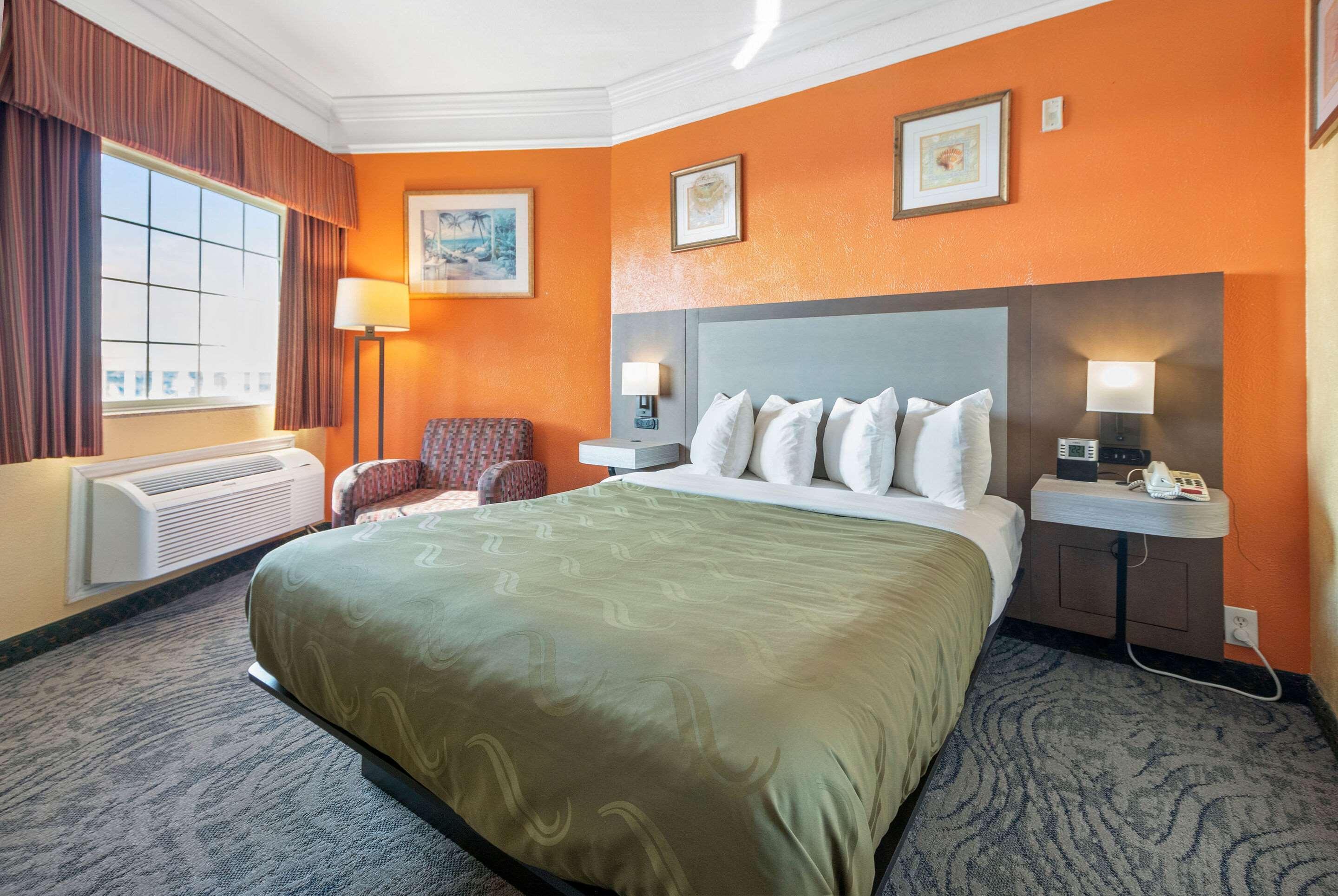 Quality Inn & Suites Galveston - Beachfront Zewnętrze zdjęcie