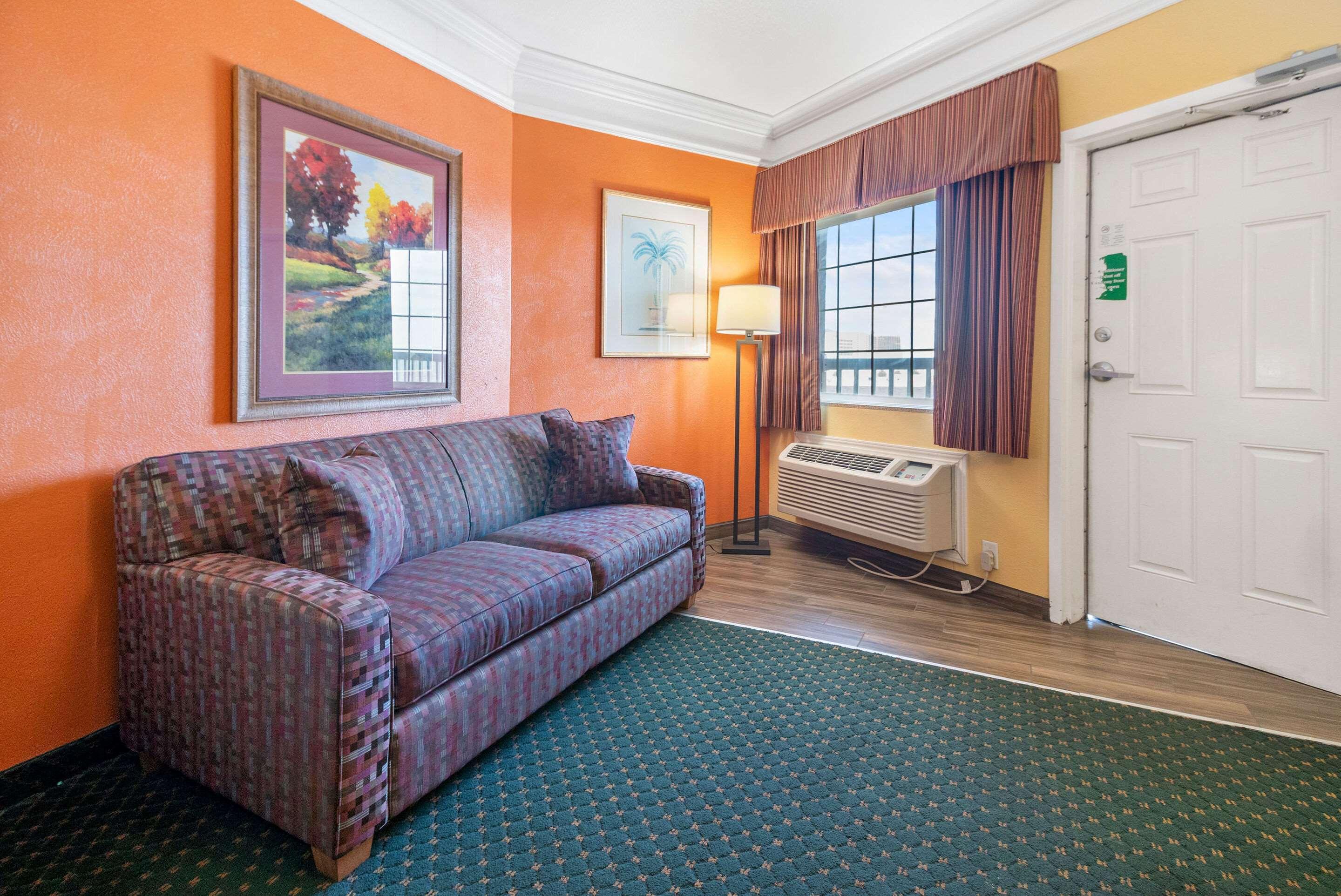 Quality Inn & Suites Galveston - Beachfront Zewnętrze zdjęcie