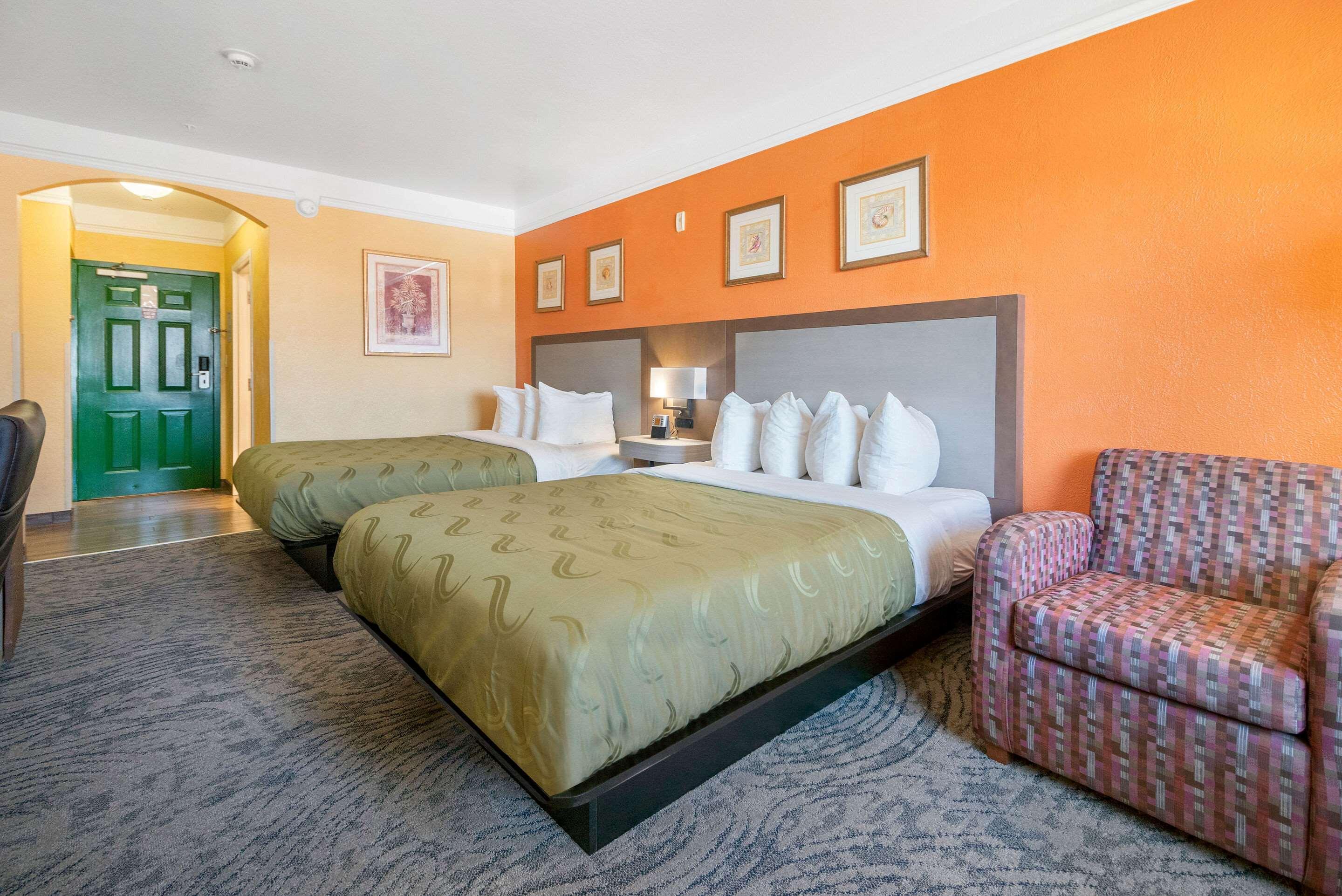 Quality Inn & Suites Galveston - Beachfront Zewnętrze zdjęcie