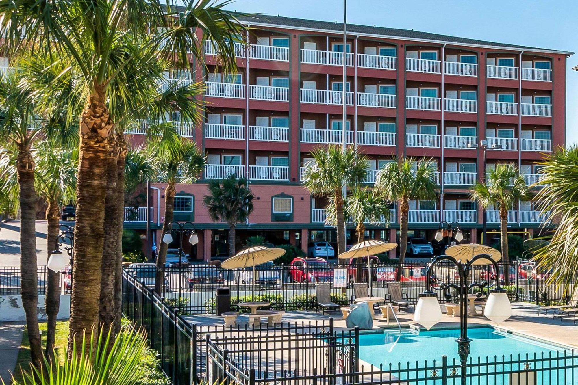 Quality Inn & Suites Galveston - Beachfront Zewnętrze zdjęcie