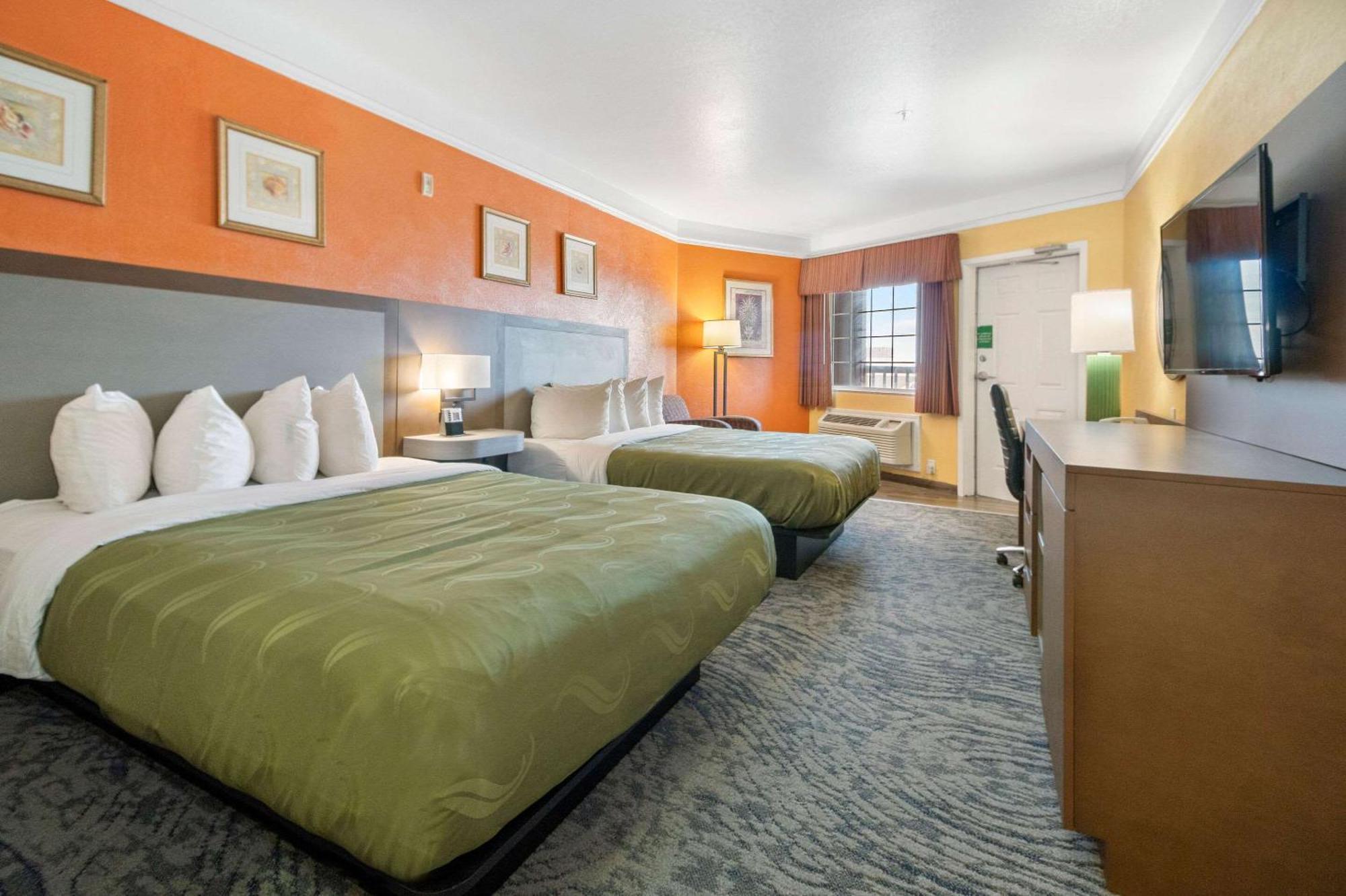 Quality Inn & Suites Galveston - Beachfront Zewnętrze zdjęcie