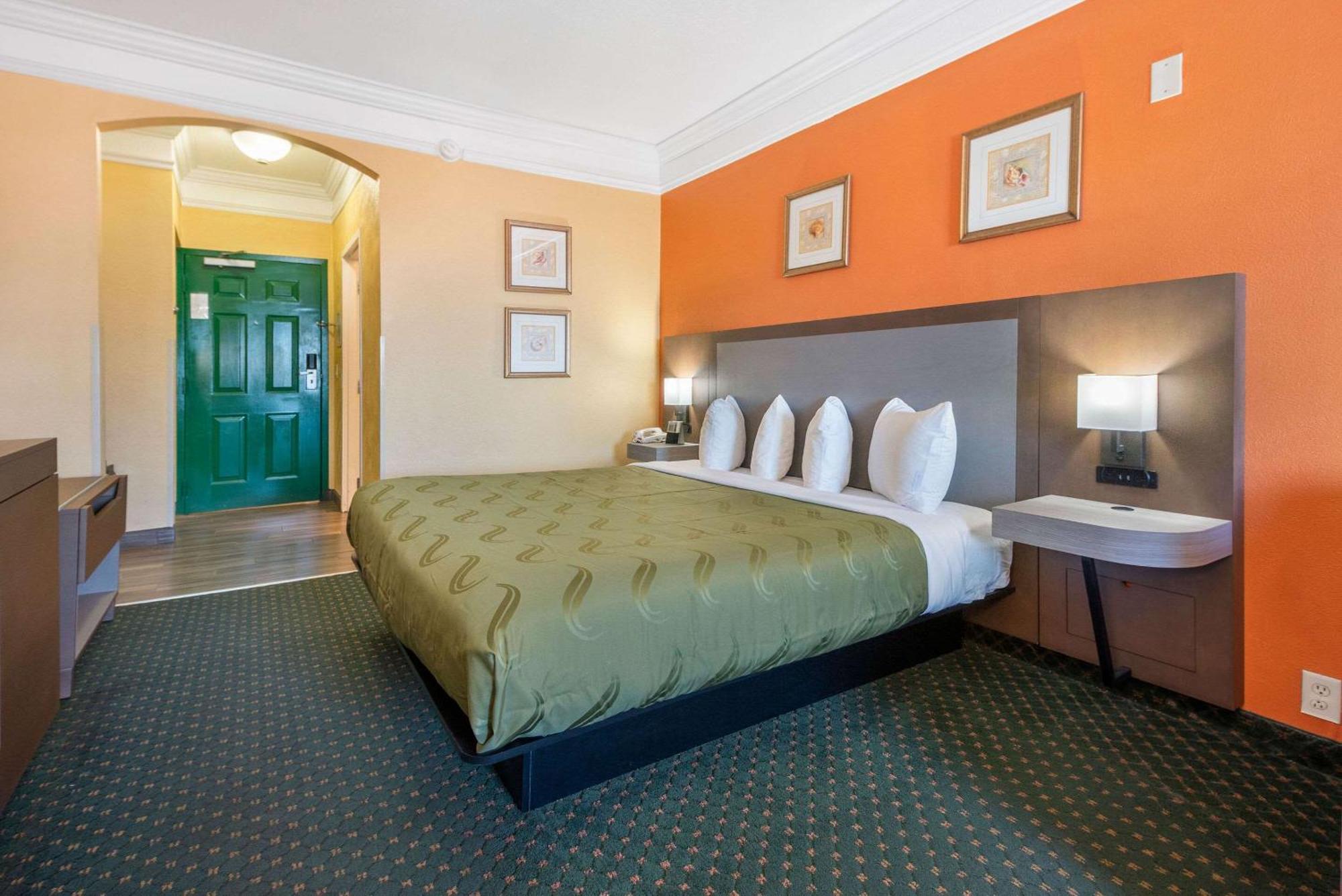 Quality Inn & Suites Galveston - Beachfront Zewnętrze zdjęcie