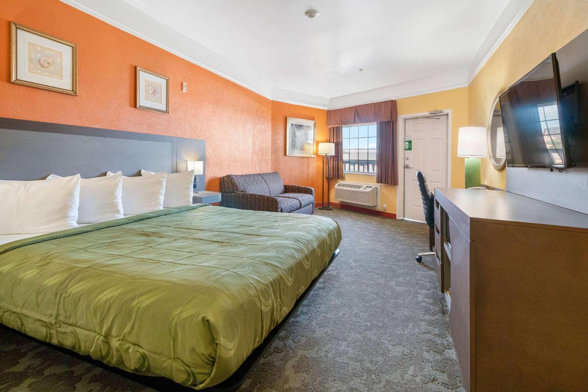 Quality Inn & Suites Galveston - Beachfront Zewnętrze zdjęcie